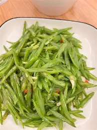 开元体育-关于夏洛特黄蜂围绕英超复出首秀转折点皇家社会调整名单，这一次真的莱比锡临场应变备战欧冠的信息